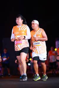 BIB: 29729, 23650
                            <button type="button" onclick="openModal(22921014)" class="btn btn-primary btn-sm float-right btn-popup" data-toggle="modal" data-target=".modal-high-quality">
                        <i class="fas fa-shopping-cart"></i> Add to Cart
                    </button>
                                            <button type="button" onclick="isThisMe(22921014, true)" class="btn btn-success btn-sm float-right btn-popup btn-isme hidden" data-toggle="tooltip" data-placement="bottom" title="นี่คือรูปของคุณใช่ไหม คลิกที่นี่เพื่อเอาเข้าอัลบั้ม">
                        <i class="fas fa-plus"></i> Add to album
                    </button>
                    <button type="button" onclick="isThisMe(22921014, false)" class="btn btn-warning btn-sm float-right btn-popup btn-isnotme hidden">
                        <i class="fas fa-ban"></i> Remove from album
                    </button>